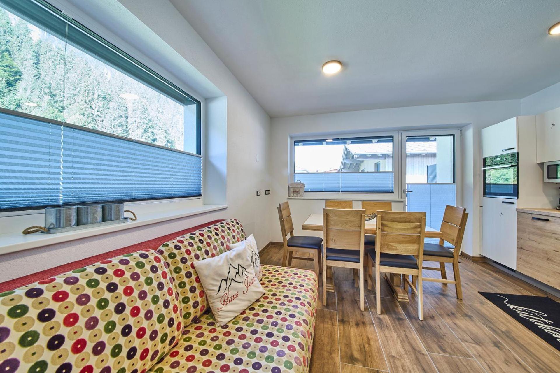 Haus Joan - Apartments Saalbach-Hinterglemm Exterior photo